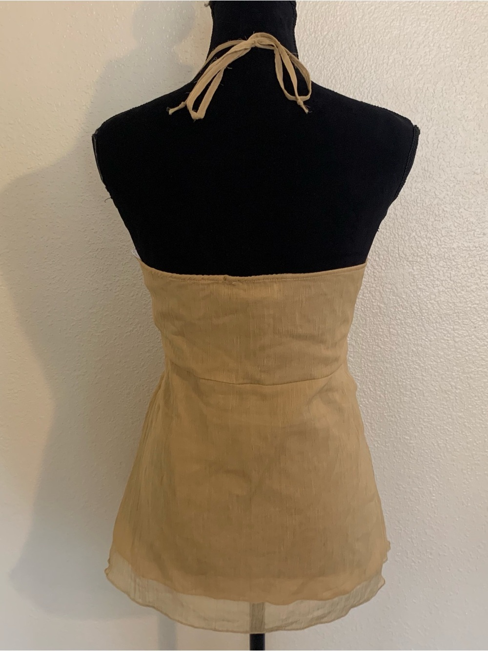 Rampage Gold Sequin Halter Top - Picture 3 of 9